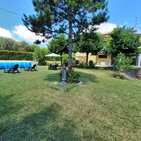 Elvia Pt Apartment Morrovalle
