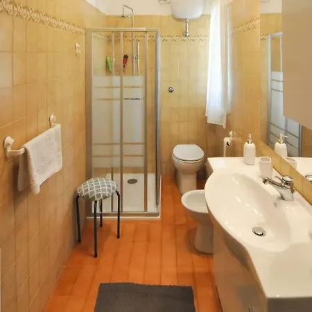 Elvia Pt Apartment Morrovalle